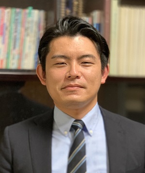 石田 真一郎教諭