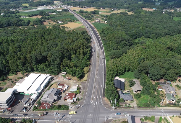 国道408号から阿見町